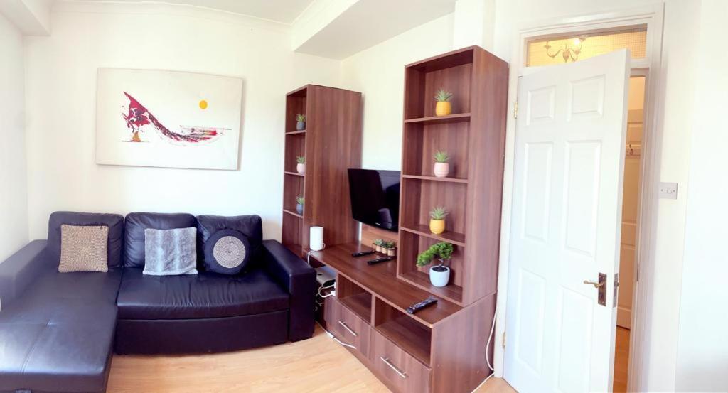 Uk Chaps Retreat: 2 Bedroom - 2Bathroom Apartment London Kültér fotó